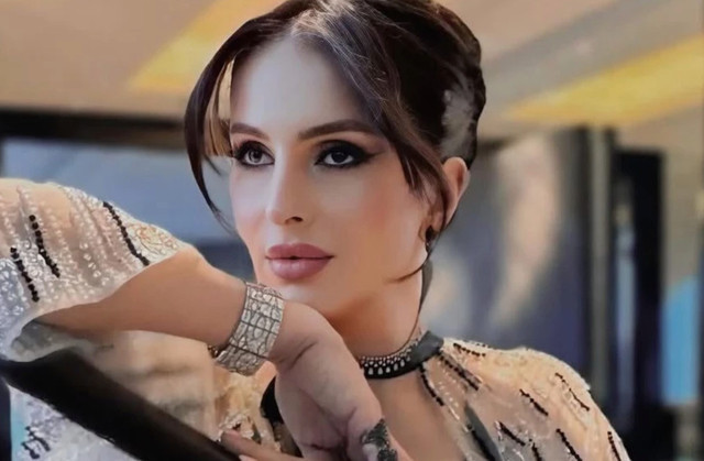 Ali Koç’un eşi Nevbahar Koç, influencer olmaya aday