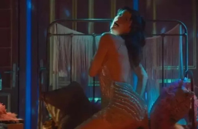 Beren Saat’in Gizli Profil filmi vizyon listesinden kaldırıldı