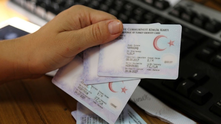 Türkiye'de Bir İlk Kimliğindeki Din Bilgisini Tengri Olarak Değiştirdi!