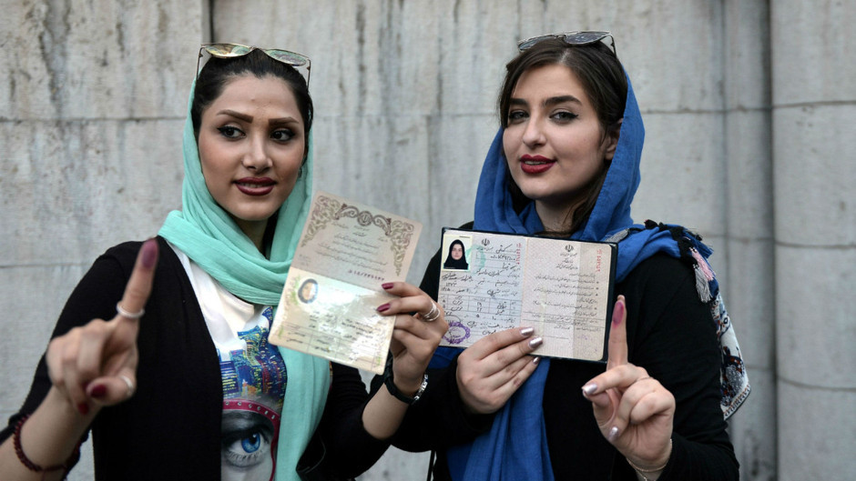 İranlı kadınlara işe alım şartı: Kocandan yazılı izin getir