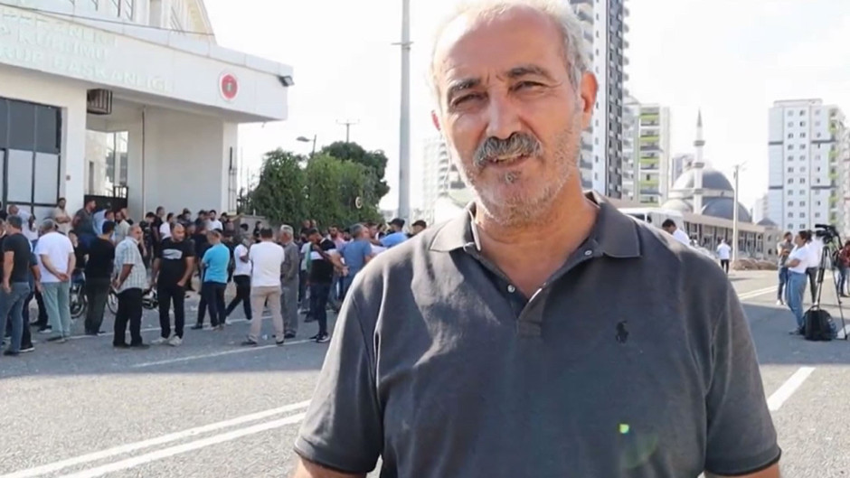 Ödüllü gazeteci Halk TV ile yolları ayırdı!