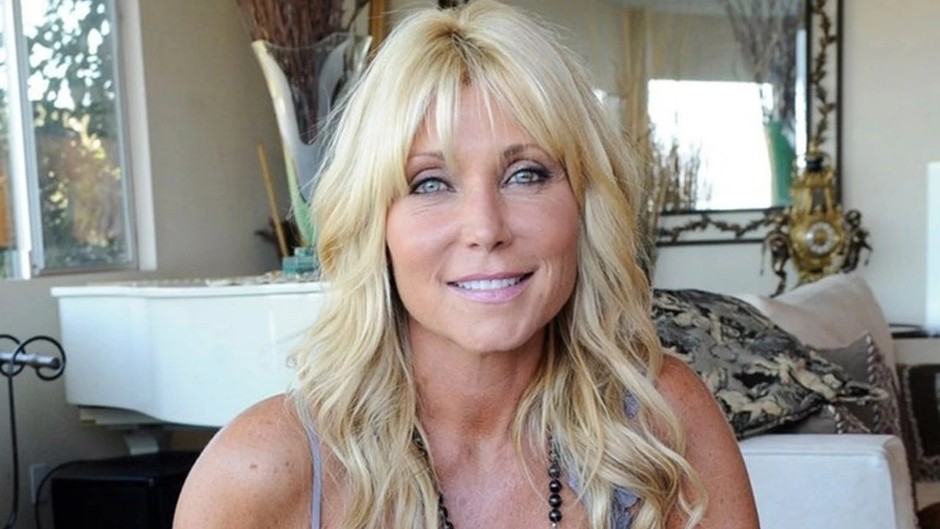 Sahil Güvenlik dizisinin yıldızı Pamela Bach evinde ölü bulundu!