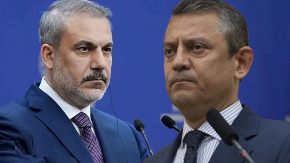 Özgür Özel'den haddini bil diyen Hakan Fidan'a çok sert tepki: Kavga büyüyor