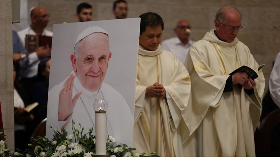 Papa Francis bu dünyadan parasız pulsuz göçüp gitti: Sadece 100 Dolar serveti varmış