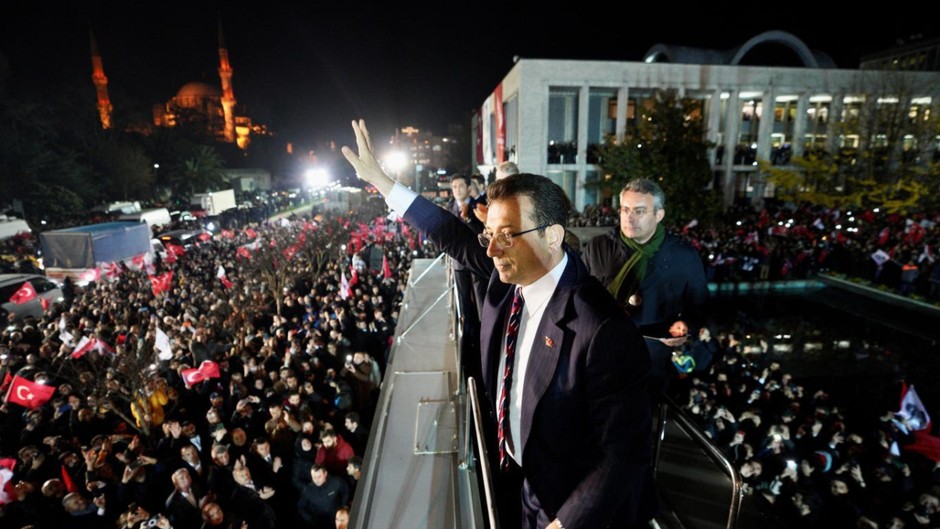 AKP'den ihraç edilen eski vekilden dikkat çeken İmamoğlu iddiası