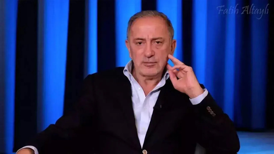 Cumhurbaşkanını tehdit etmekle suçlanan gazeteci Fatih Altaylı jet hızıyla tutuklandı