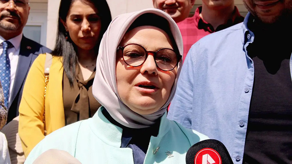 AK Parti milletvekili Ayşe Böhürler Cezaevindeki Bahçetepe için AK Parti’ye hoş geldin dedi