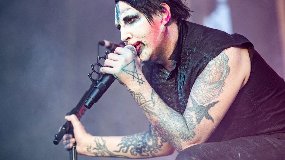 Marilyn Manson'a protesto: Konserleri iptal edildi