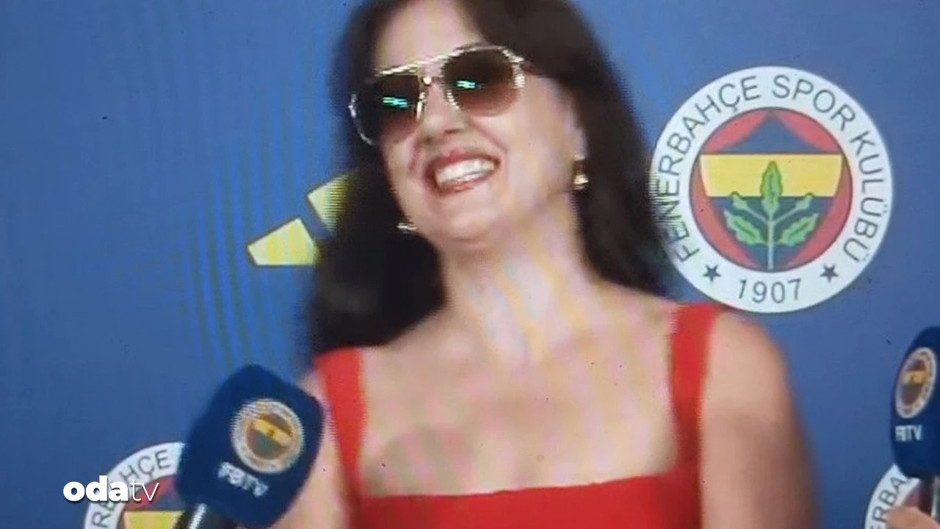 Meltem Cumbul kırmızı giydi ortalık karıştı! Sosyal medyada tepki yağdı…