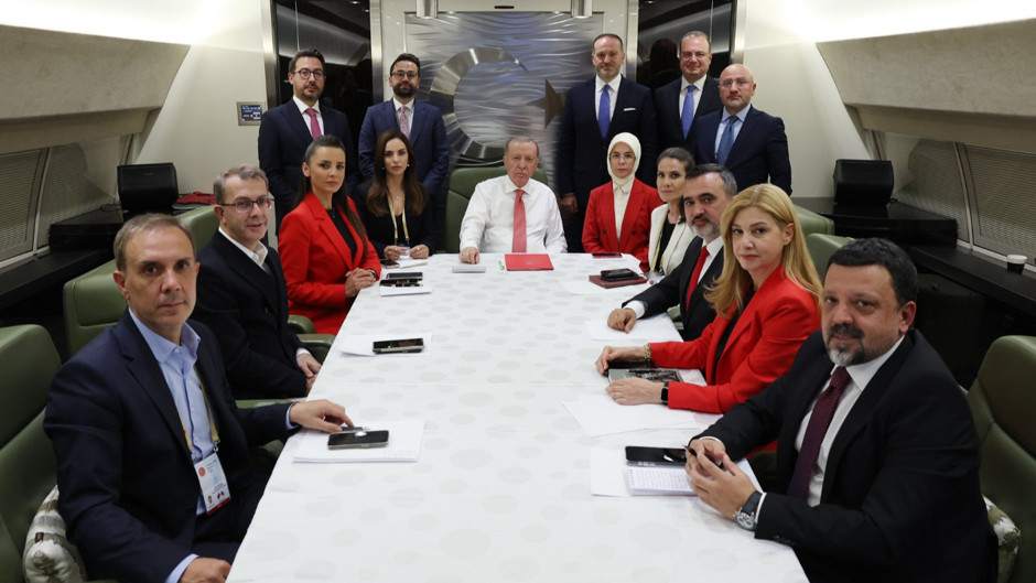 Erdoğan CHP'ye yönelik operasyonları savundu: Her yerden pis kokular geliyor