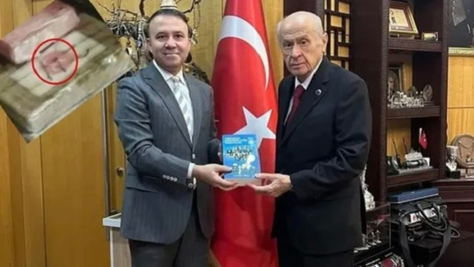 MHP’ye 3 Hilalli kokain paketiyle ahlaksız kumpas: Bahçeli’nin danışmanı ateş püskürdü