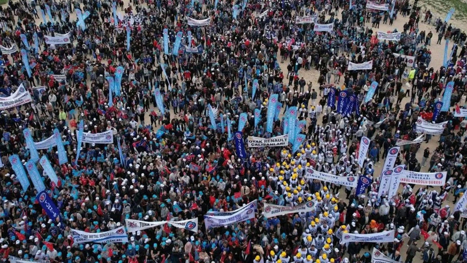 TÜRK-İŞ'ten grev kararı: 500 kuruma grev kararı ilanı asılacak