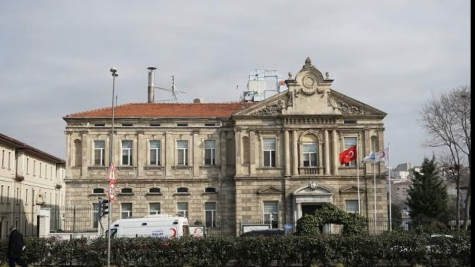 127 yıldır İstanbul halkına hizmet veriyordu: Balat Or Ahayim Musevi Hastanesi neden kapatılıyor?