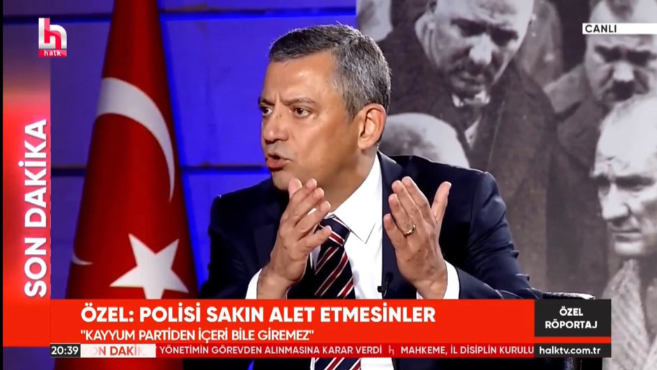 Özgür Özel: Kayyum olarak atanan Gürsel Tekin'i CHP’den ihraç ettik