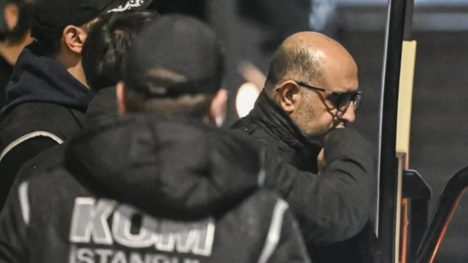 Aziz İhsan Aktaş’tan flaş açıklamalar: İmamoğlu ve Akpolat birbirlerini ihbar etti