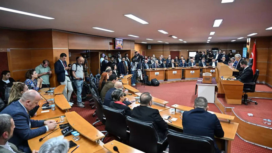 CHP'nin kura ile kazandığı Bayrampaşa Belediyesi seçimi iptal edildi!