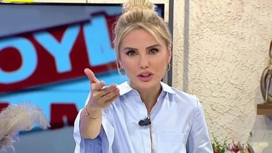 Ece Erken’den diş hekimine sert tepki: Hayatımdan 2 yıl çaldın!