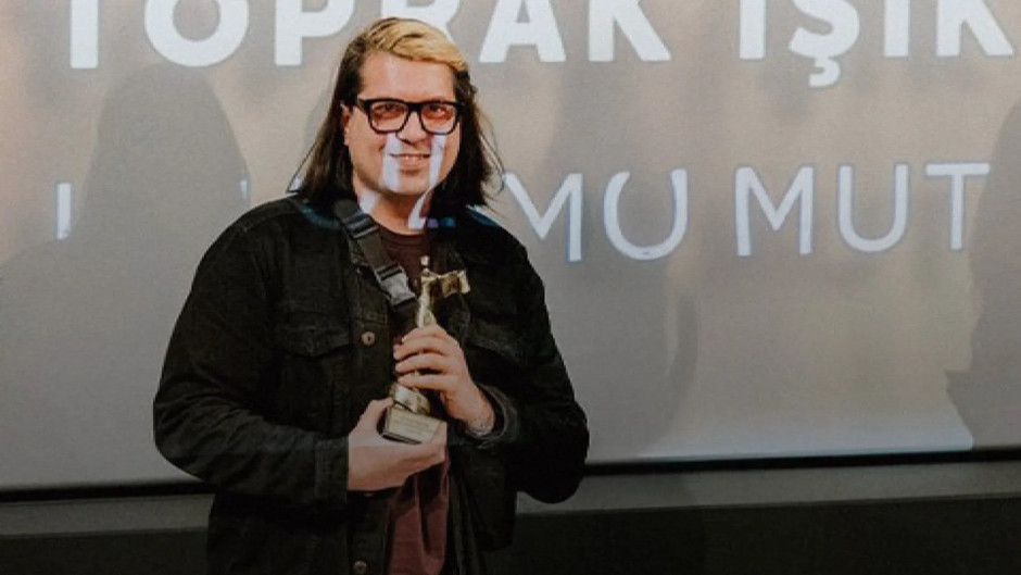 Yönetmen Toprak Işık hakkında taciz iddiası: Ödülü geri alındı