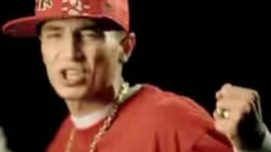 İşte Fransa'da yasaklanan Türkçe rap şarkısı!!! Bu klip Türkiye'de...