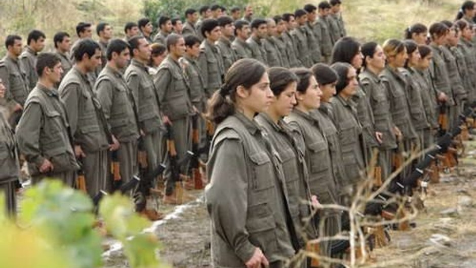 PKK'lılar kadın öğretmenleri kaçırdı!