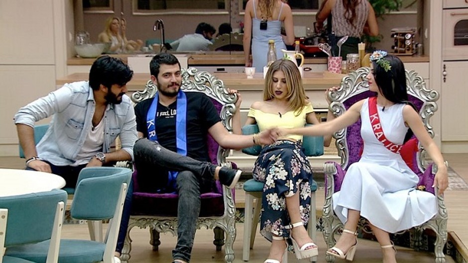 Kısmetse Olur'dan kim elendi yeni gelen kim?