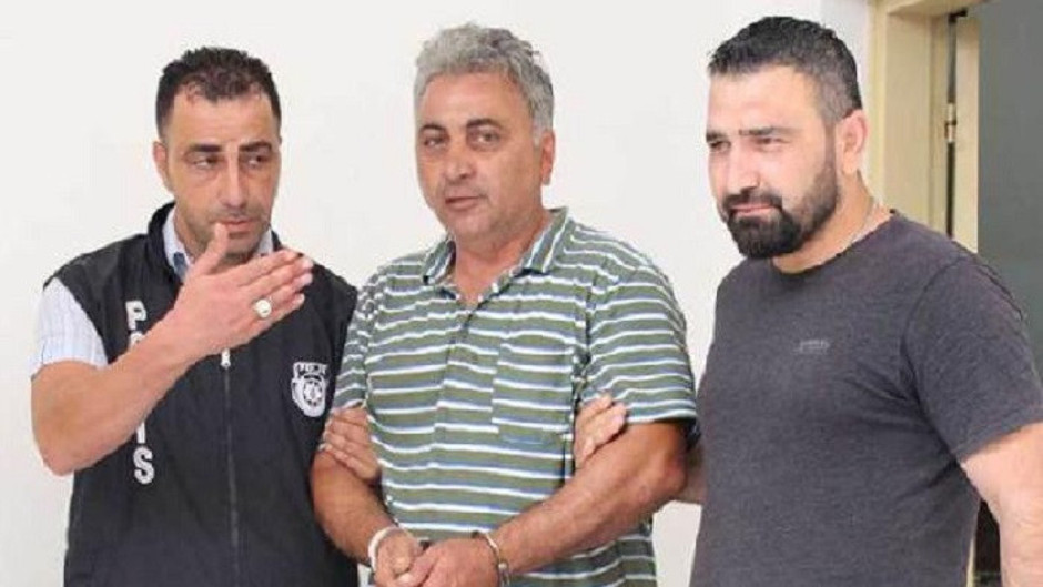 Kıbrıs'ta parasını kumarda kaybedince sokakta yaşamaya başladı