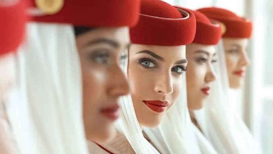 Emirates Türkiye hostes alımı! İşte kabin görevlisi başvuru şartları