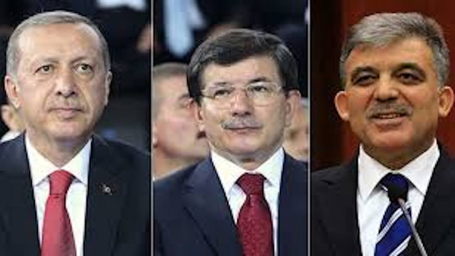 Akit yazarından Erdoğan’a: Gül ve Davutoğlu’na hain diyemezsin
