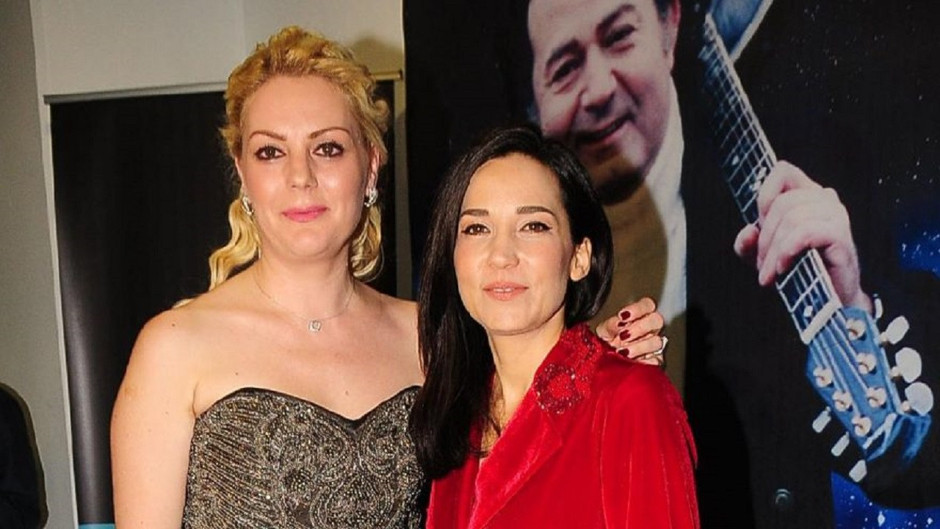 Beste Açar İpek Açar’ın düğününe neden katılmadığını açıkladı