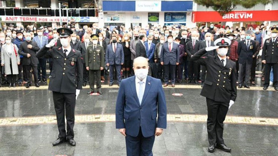 Samsun’da 10 Kasım skandalı: Vali de bunu yaparsa..