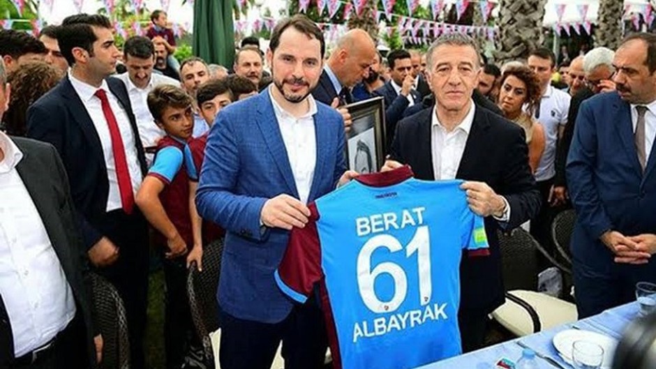 AKP'li vekilden Berat Albayrak tepkisi!