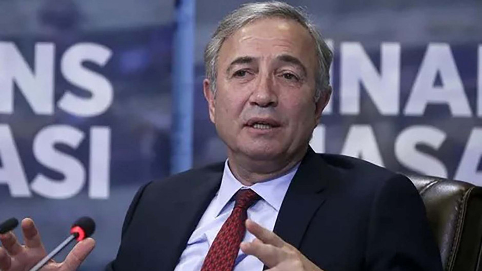 Saplantılı kadın iş adamı Hamdi Akın'ın gizli bilgilerini ifşa etti!