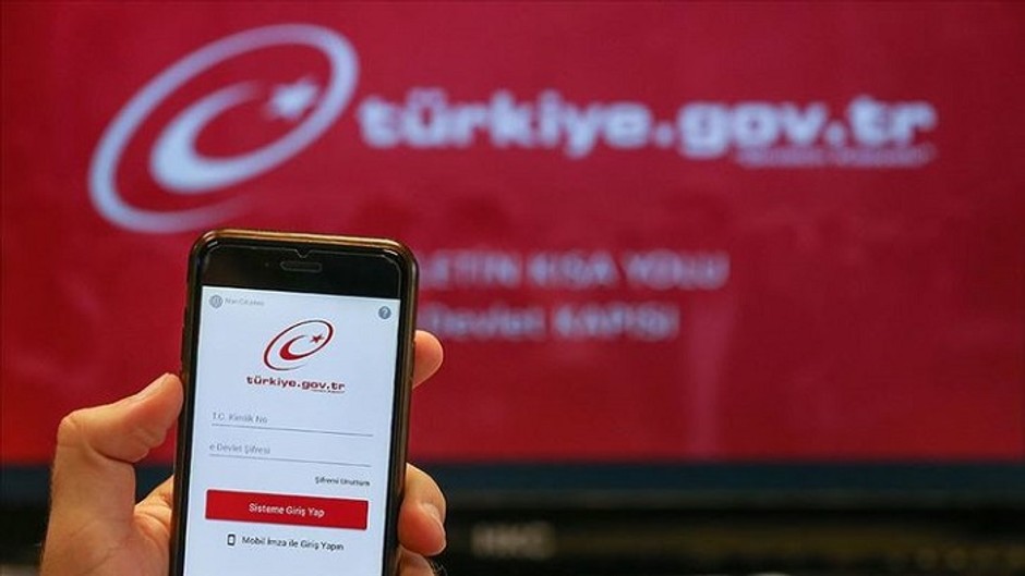 e-Devlet'ten Yeni Hizmet: Ad veya Soyadı Değişikliği Yapılabilecek