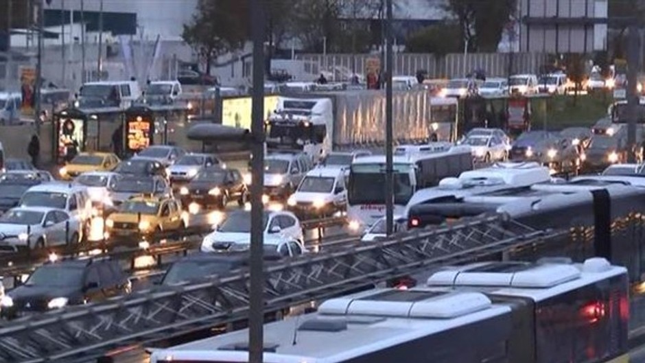 İstanbul İçin Yağmur ve Yükseklerde Kar Uyarısı