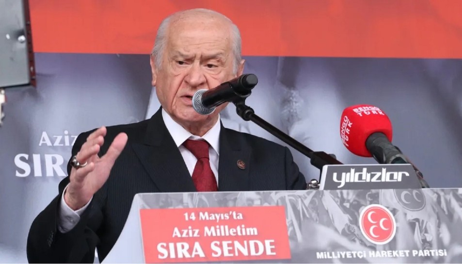 Bahçeli'nin iki keklik performansı sosyal medyayı salladı