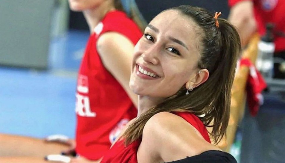 Hande Baladın'dan öğrencilere destek!