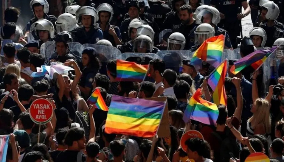 LGBTİ+ bireylere hapis cezası geliyor: Yeni yargı paketinde skandal maddeler