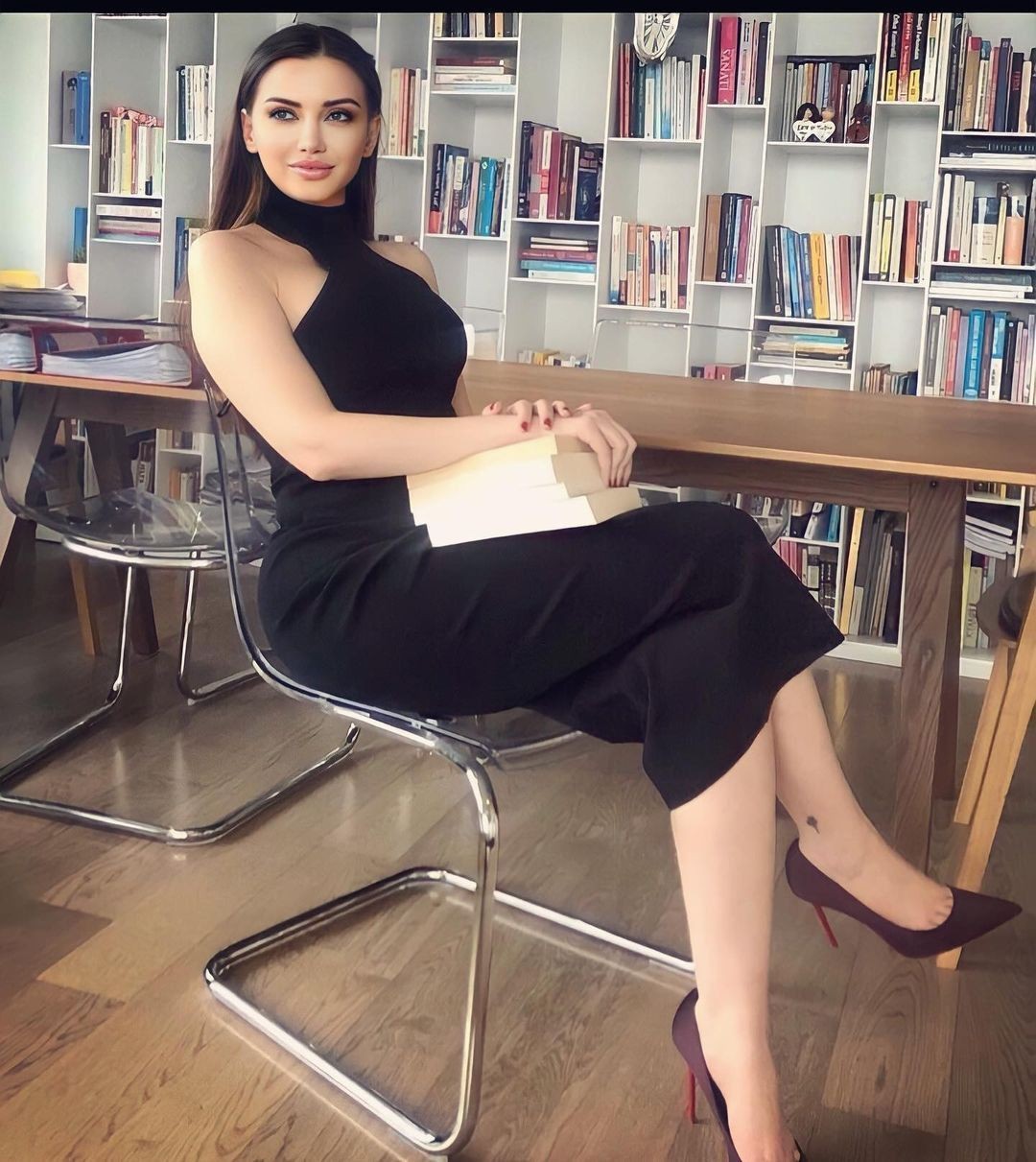 Esra Ezmeci'nin Estetiksiz Halini Görenler Tanıyamadı! - Resim: 8