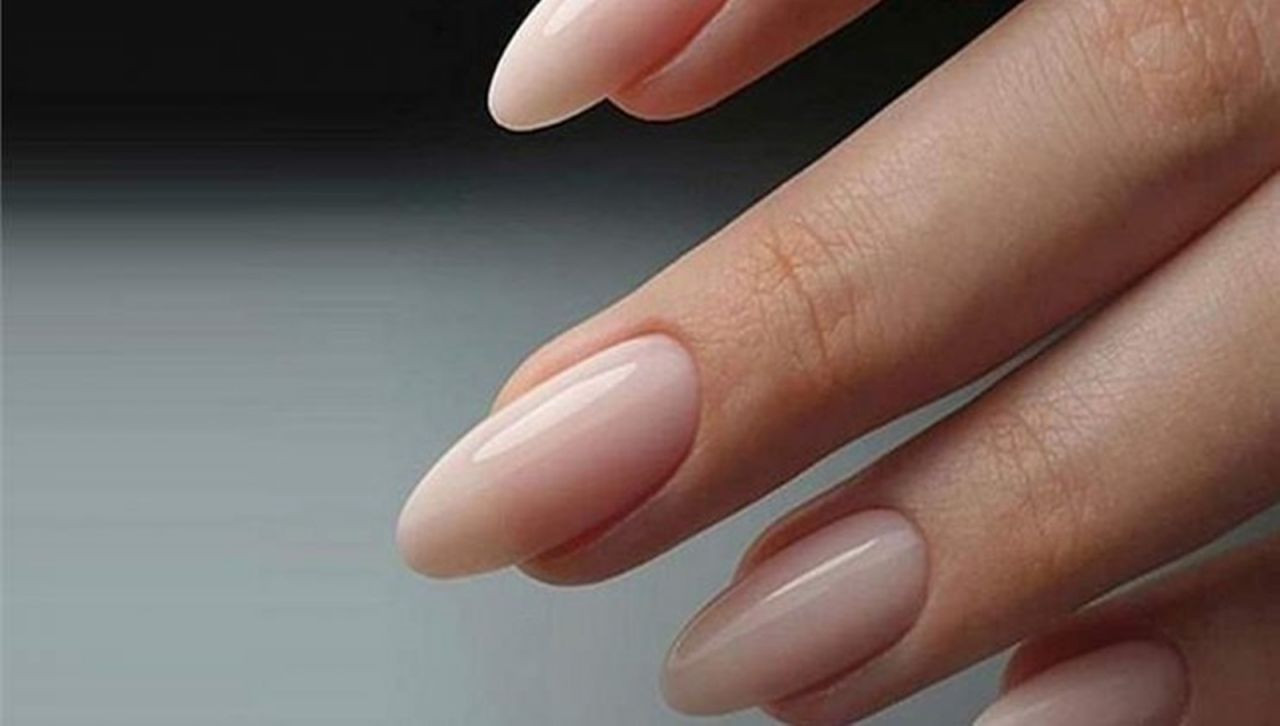 Sosyal Medyayı Kasıp Kavuruyor: Ojeler Mavi mi Beyaz mı? - Resim: 4