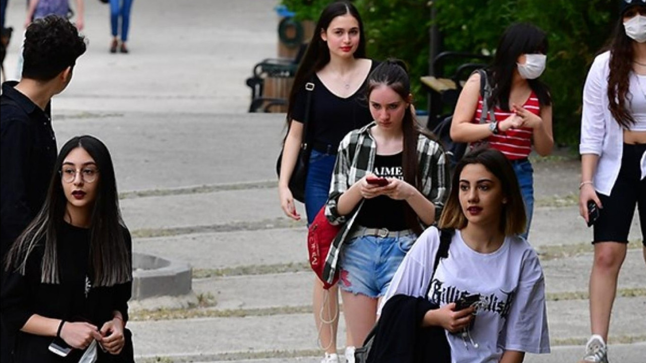 Z kuşağı erkekleri kadınlardan itaat bekliyor