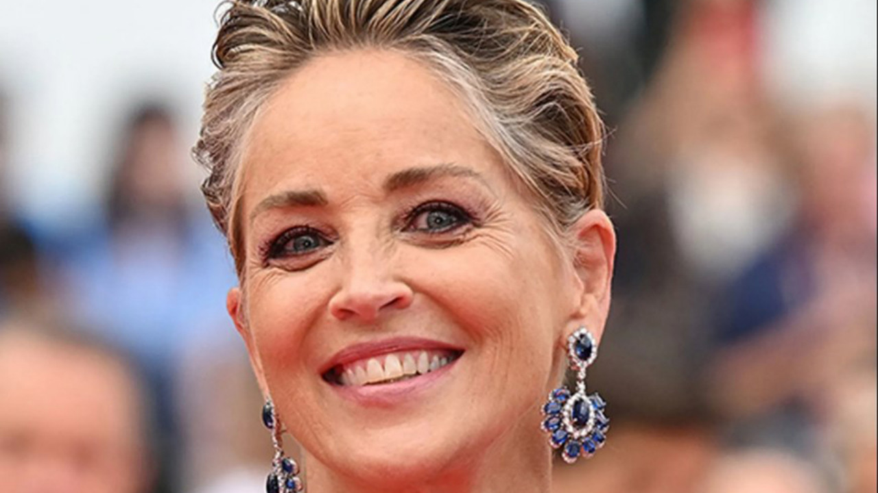Sharon Stone Hollywood'da en iyi öpüşen erkeği açıkladı
