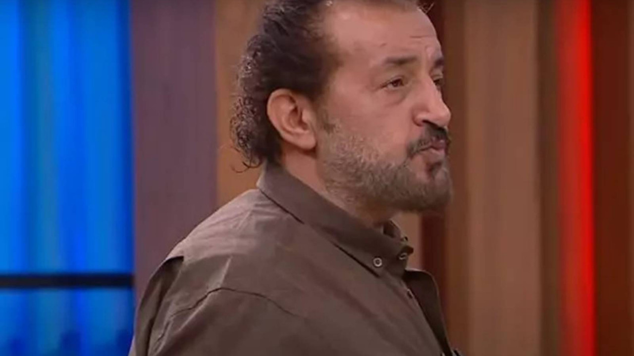 MasterChef'te büyük sürpriz! Mehmet Şef boynuna sarıldı