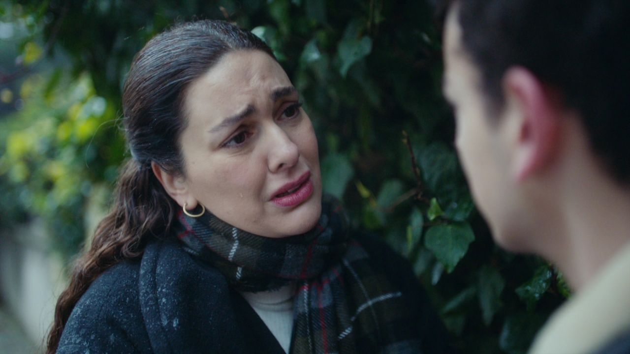 Annem Ankara'da Sezen Aksu sürprizi: Ferdi Tayfur'un o şarkısını seslendirdi - Resim: 3