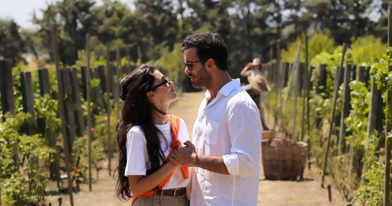 Hande Erçel ve Barış Arduç’tan tutkulu dönüş: Aşk ve gözyaşı ekranları sallıyor - Resim: 2