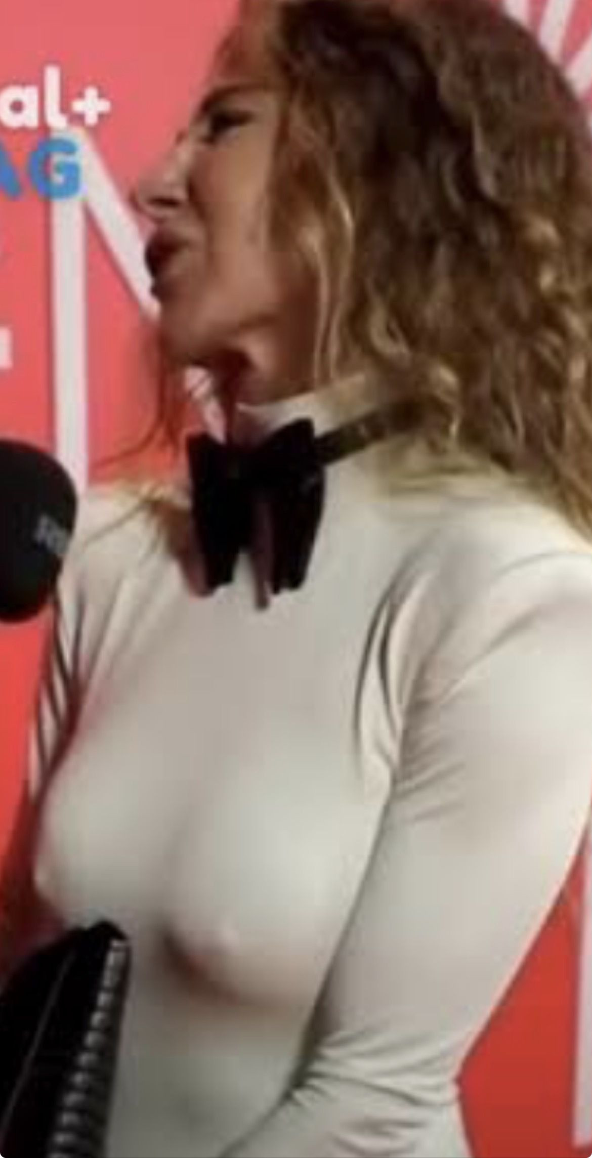 Contemporary İstanbul açılışında tüm gözler Ronit Gülcan’a çevrildi - Resim: 1