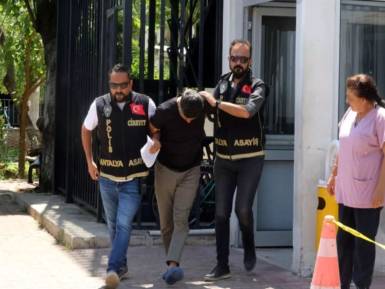 Cinayet öncesi notları kan dondurdu! Eski eşini öldüren sanık mahkemede ağladı - Resim: 4