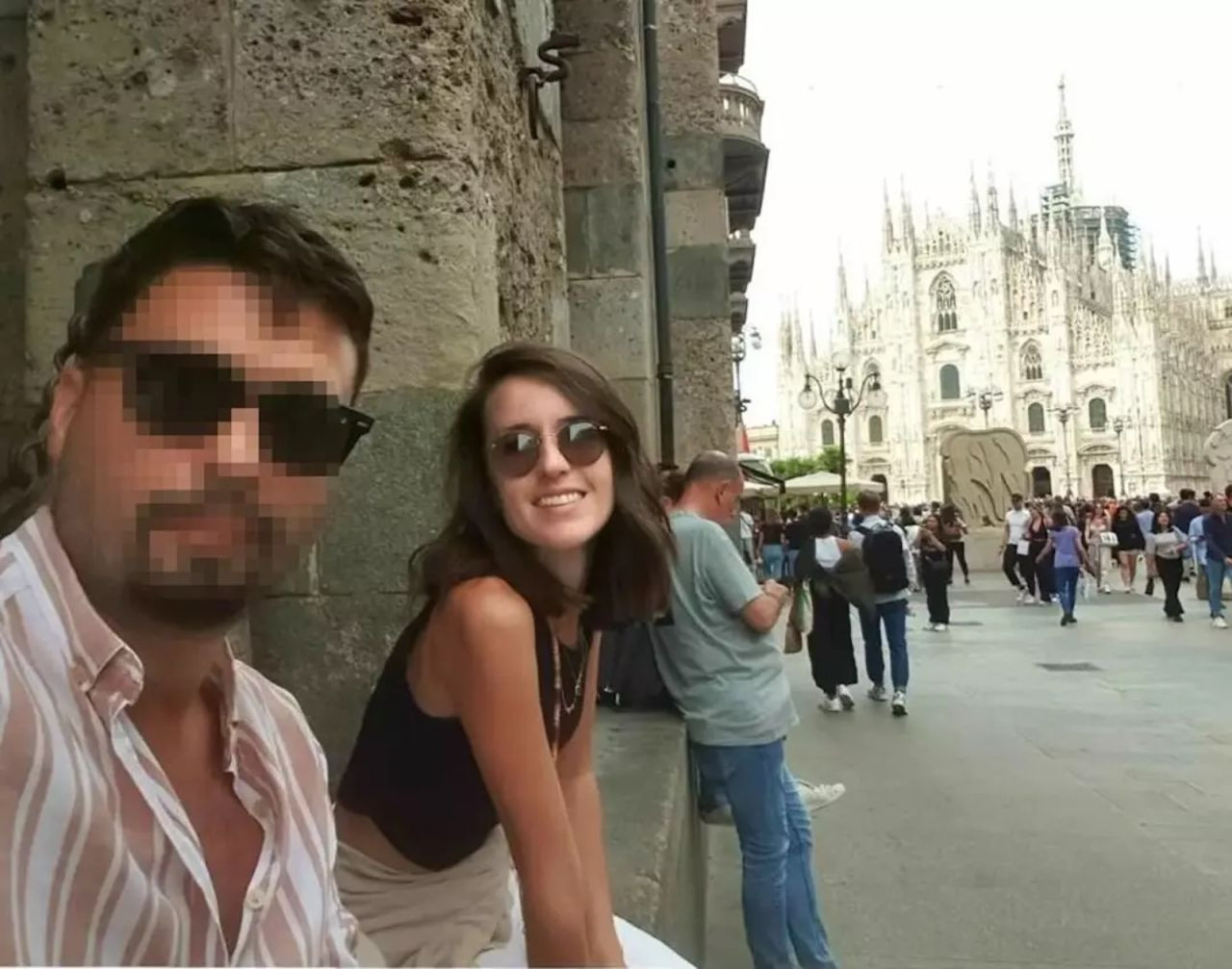 Urla’da şüpheli ölüm: Eşini tüfekle vurdu, kazaydı dedi - Resim: 4