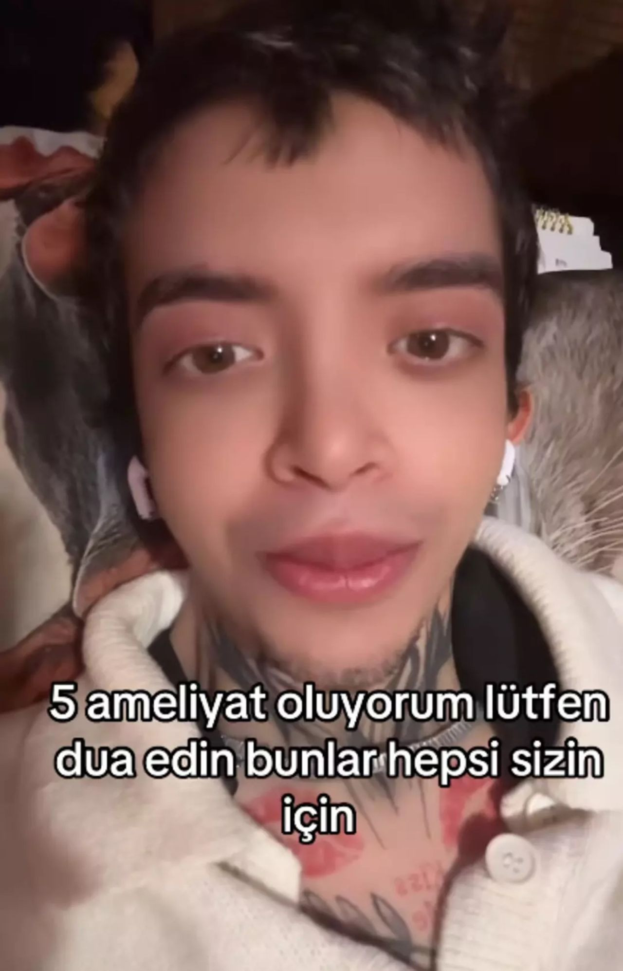 Sosyal medyada zorbalık, 5 yüz ameliyatı: Tablet Reis’in ağlatan değişim hikayesi - Resim: 3