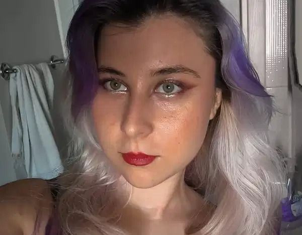 Üniversite öğrencisi Melis, arkadaşlarının evinde cansız bulundu: Polis soruşturmayı sürdürüyor - Resim: 3