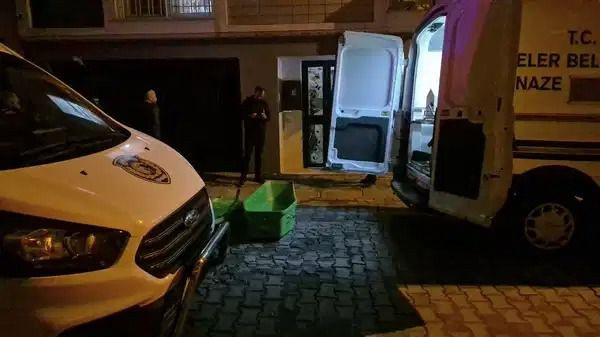 Üniversite öğrencisi Melis, arkadaşlarının evinde cansız bulundu: Polis soruşturmayı sürdürüyor - Resim: 2